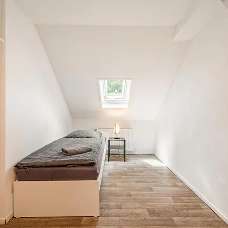 Mz03 4-zimmerwohnung In Worms! Apartman